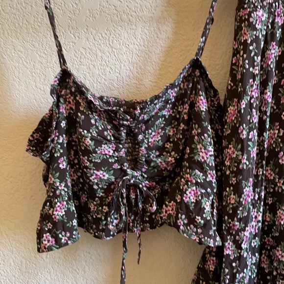 American Eagle Two Piece Summer Boho top and skirt set. - Picture 2 of 3
